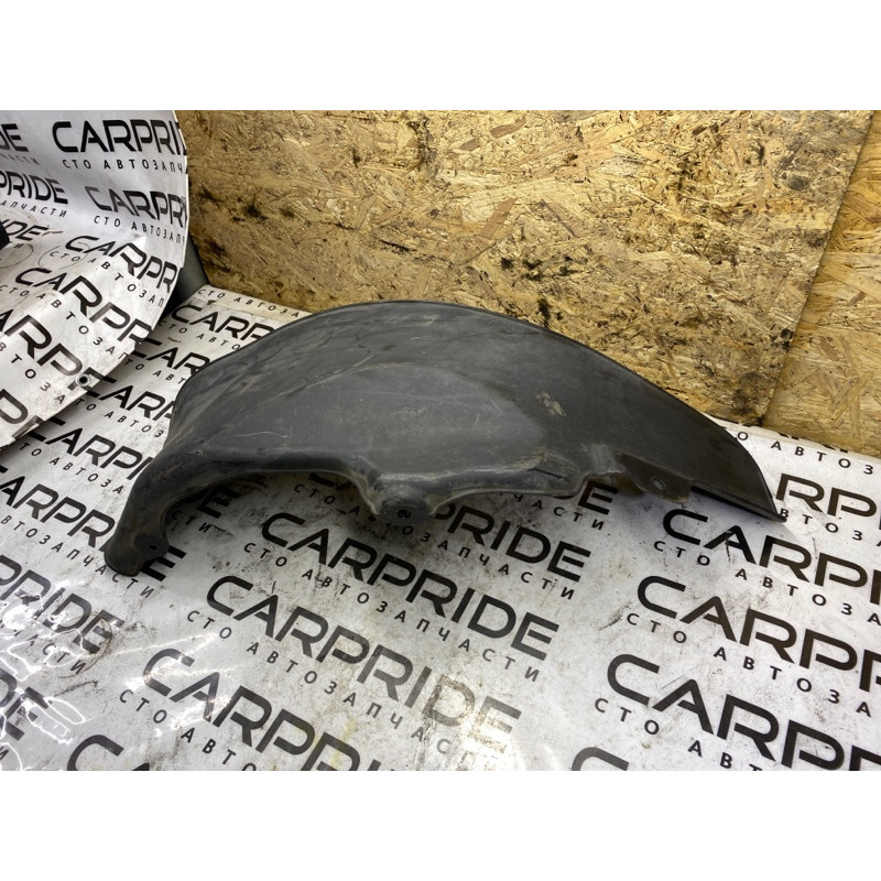 Подкрылок (кузов и элементы) Dodge Durango WD 2015 5.7 HEMi 68036120ad