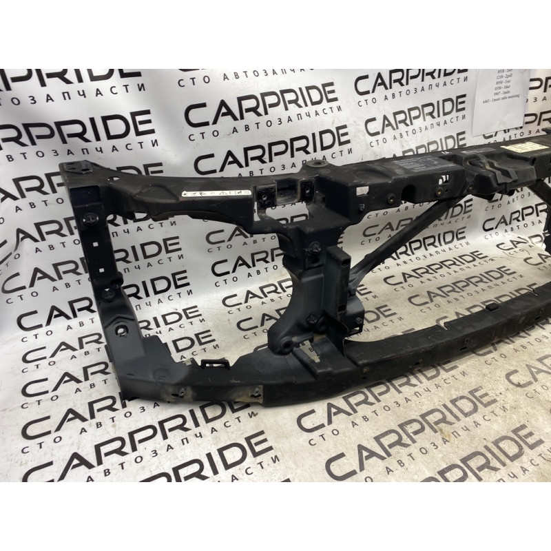 Телевизор (передняя часть кузова) (наружные элементы кузова) Land Rover Discovery 3 din500016