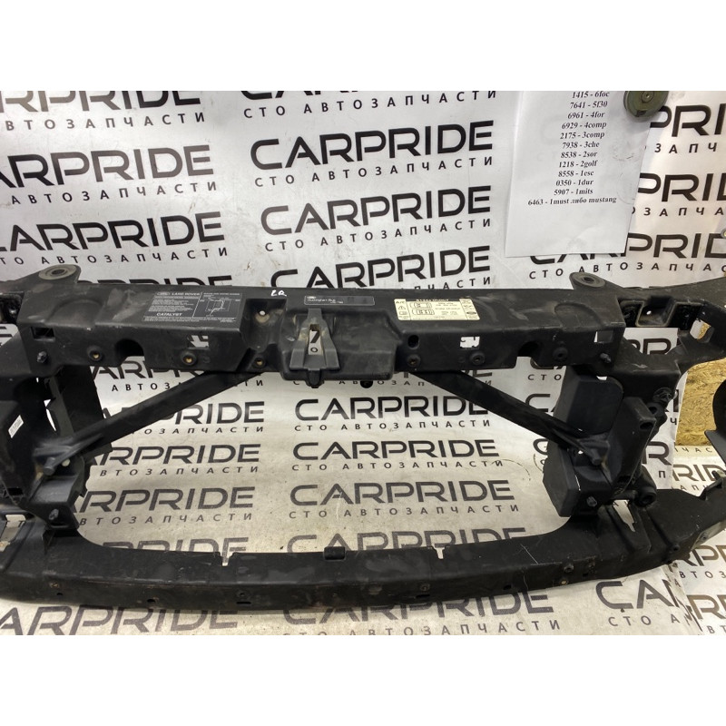 Телевизор (передняя часть кузова) (наружные элементы кузова) Land Rover Discovery 3 din500016