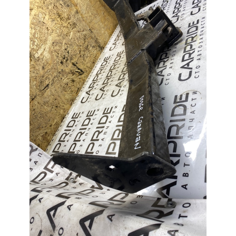 Фаркоп (кузов и элементы) Dodge Caravan RT