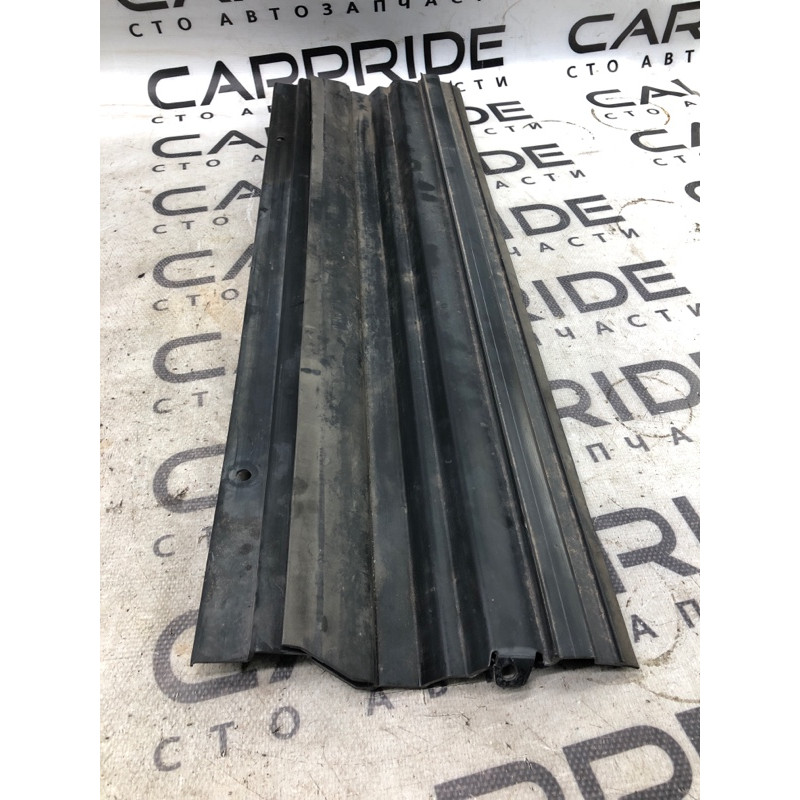 Воздуховод радиатора (кузов и элементы) Jeep Cherokee Trailhawk 2014 2.4 68140 328AA