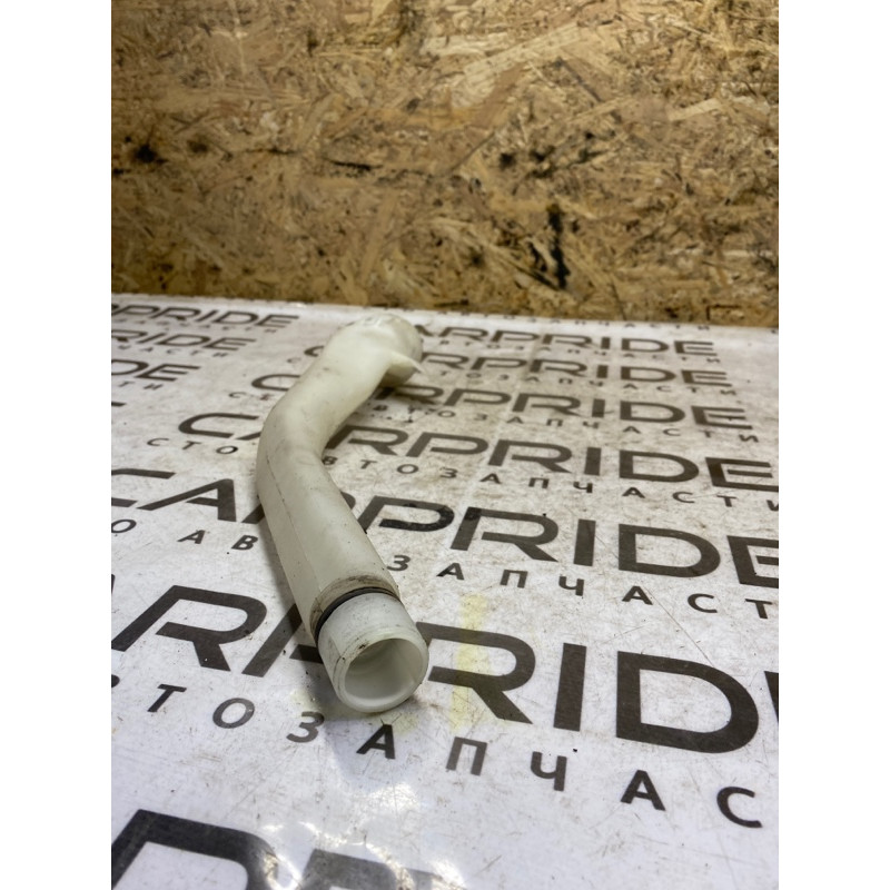 Горловина бачка омывателя (кузов и элементы) Infiniti G35 V35