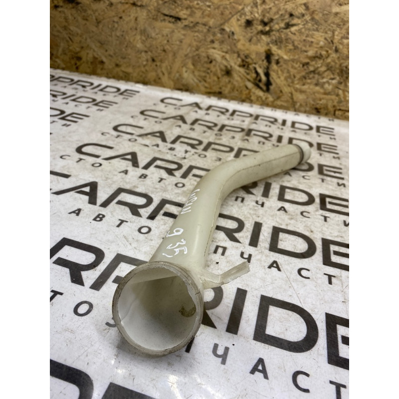 Горловина бачка омывателя (кузов и элементы) Infiniti G35 V35