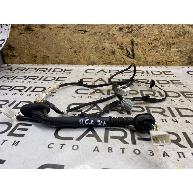 Проводка дверная (электрика) Subaru Forester SJ 2016 2.5 81823sg001