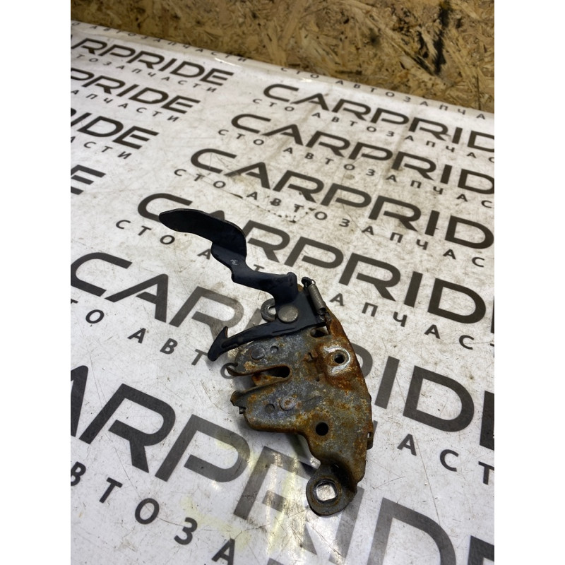 Замок капота (кузов и элементы) Infiniti G35 V35