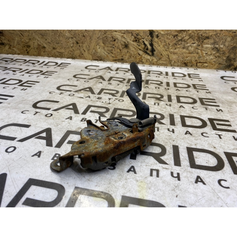 Замок капота (кузов и элементы) Infiniti G35 V35