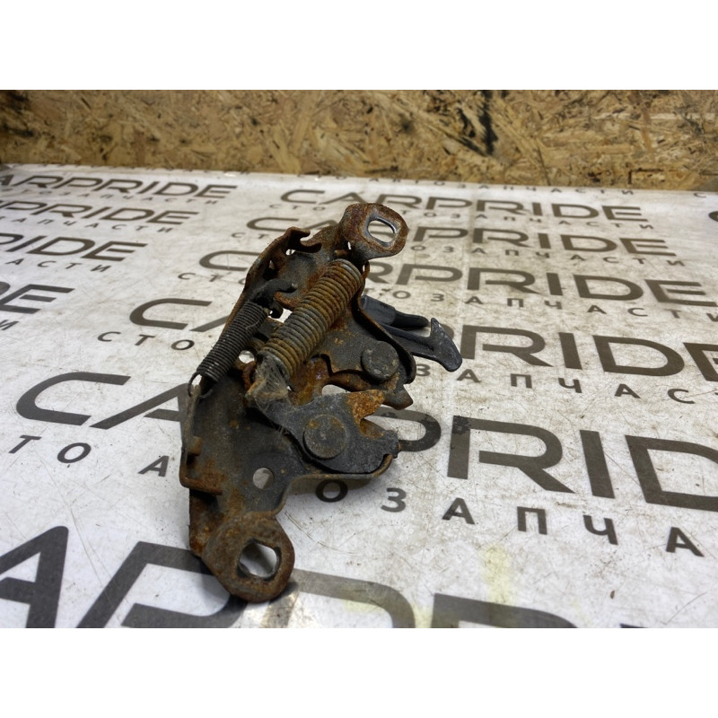 Замок капота (кузов и элементы) Infiniti G35 V35