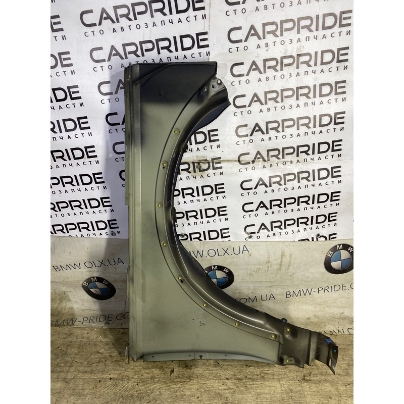 Крыло (наружные элементы кузова) Land Rover Discovery 3