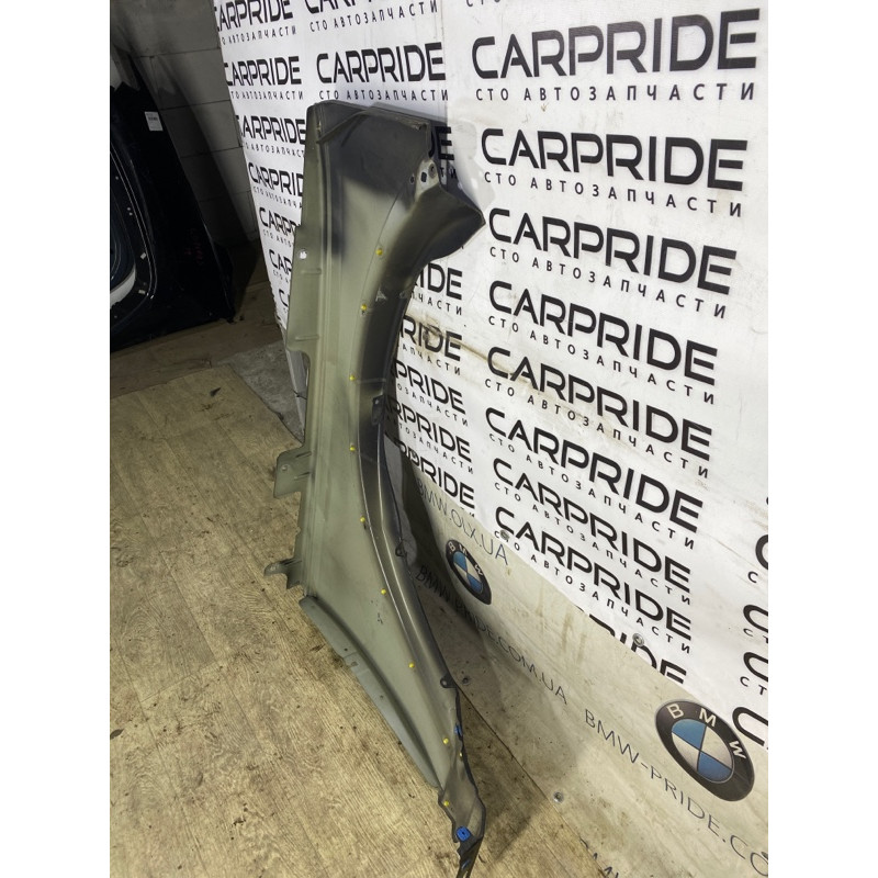 Крыло (наружные элементы кузова) Land Rover Discovery 3