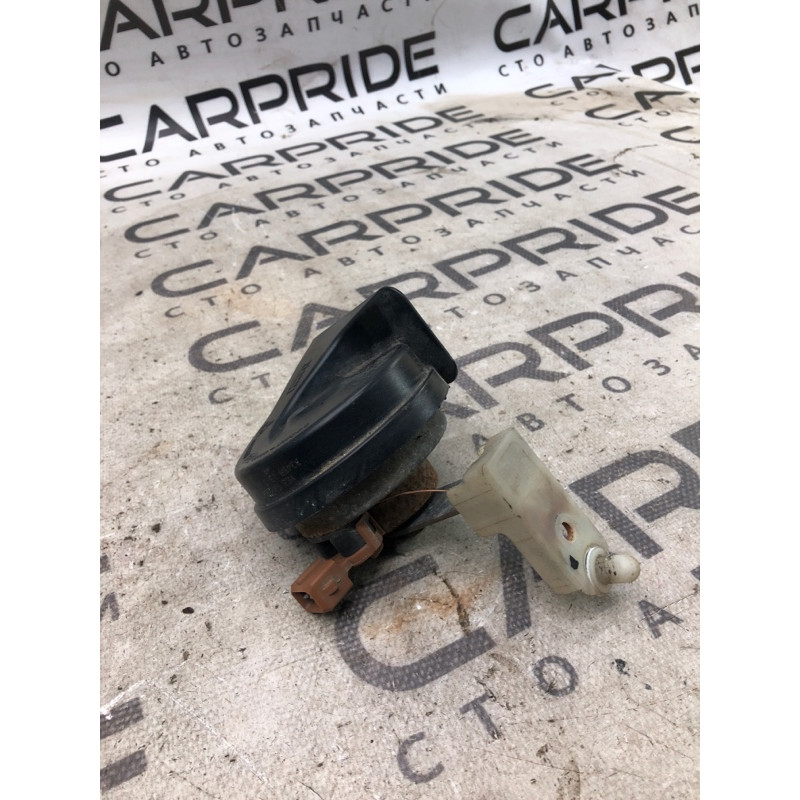 Сигнал (електрика) Land Rover Discovery 3 yeb500080