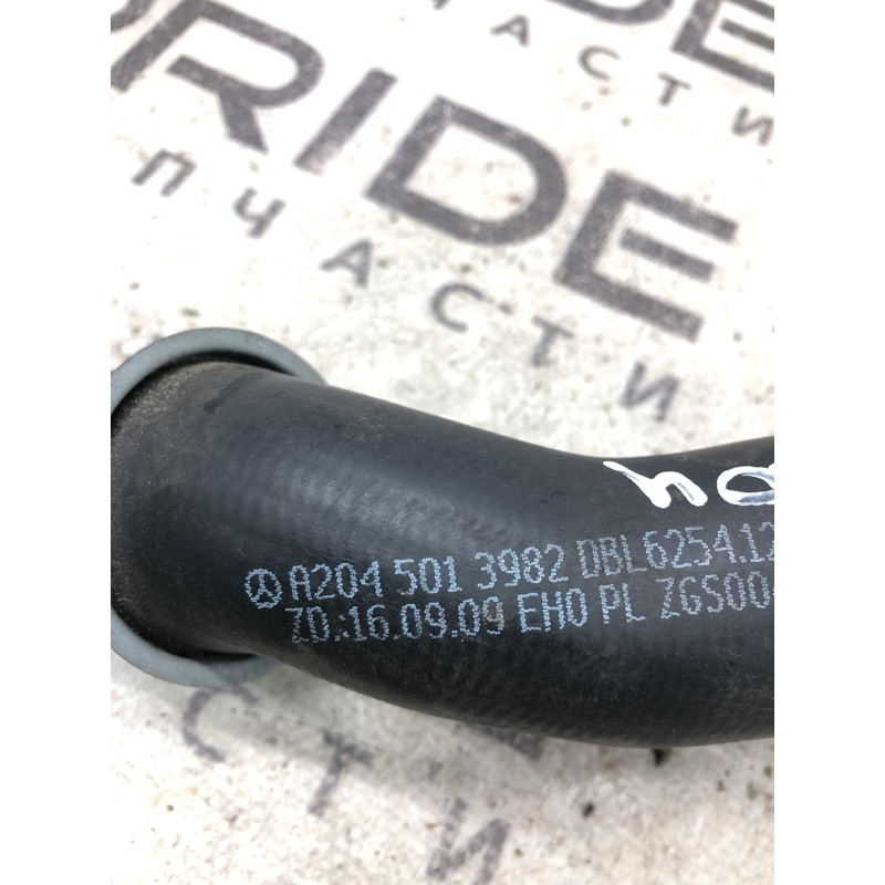 Патрубок (система охлаждения) Mercedes-Benz C-class W204 a2045013982