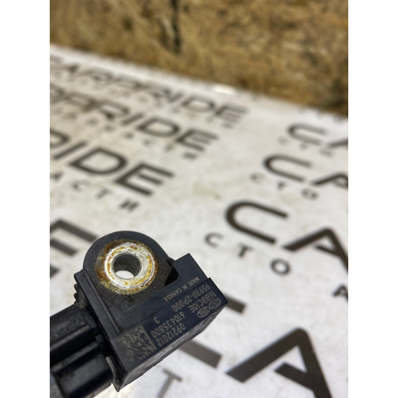 Датчик удара (электрика / датчики) KIA Sorento UM 2013 2.4 959302p000