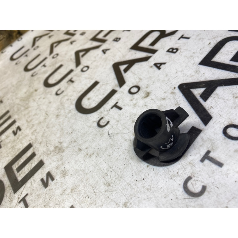 Крепление радиатора (кузов и элементы) Infiniti G35 V35