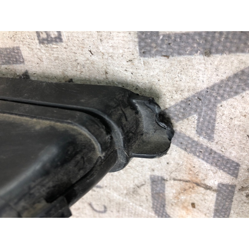 Воздухозаборник (впускная система) Ford Fusion MK5 ds739c675bb