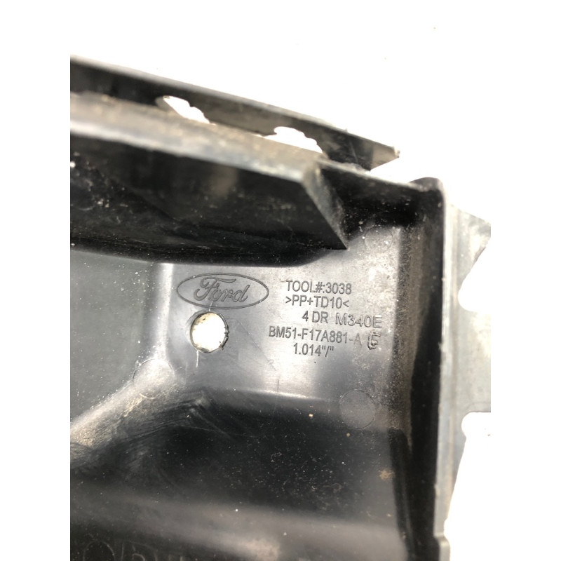 Крепление бампера (кузов и элементы) FORD Focus MK3 2013 2.0 F1EZ17787B