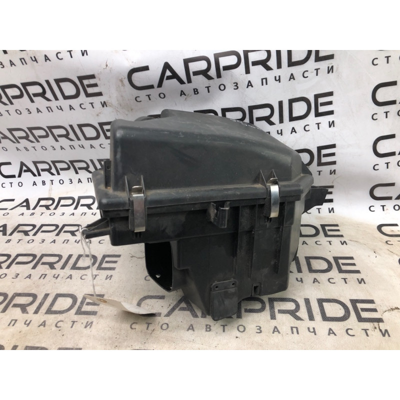 Корпус воздушного фильтра (впускная система) Volvo XC90 P28 2.5 8638963