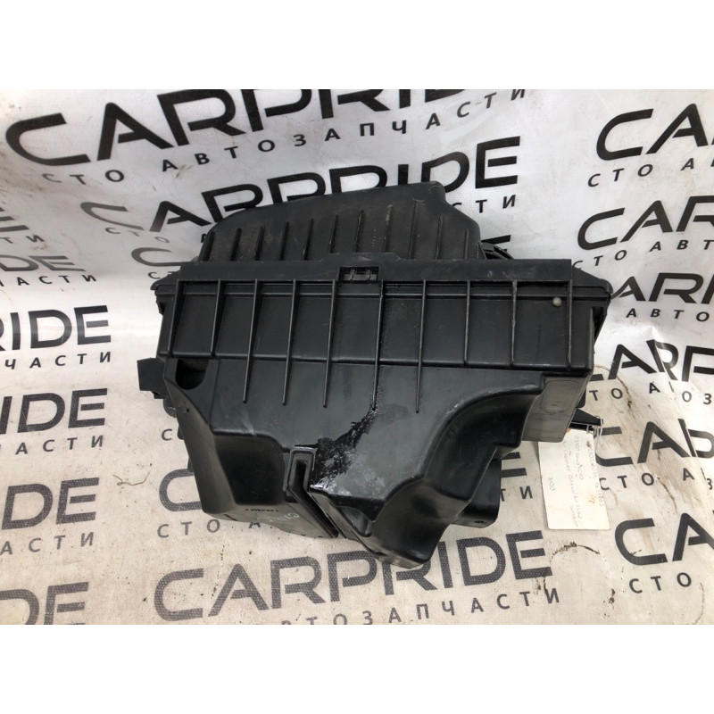 Корпус воздушного фильтра (впускная система) Volvo XC90 P28 2.5 8638963