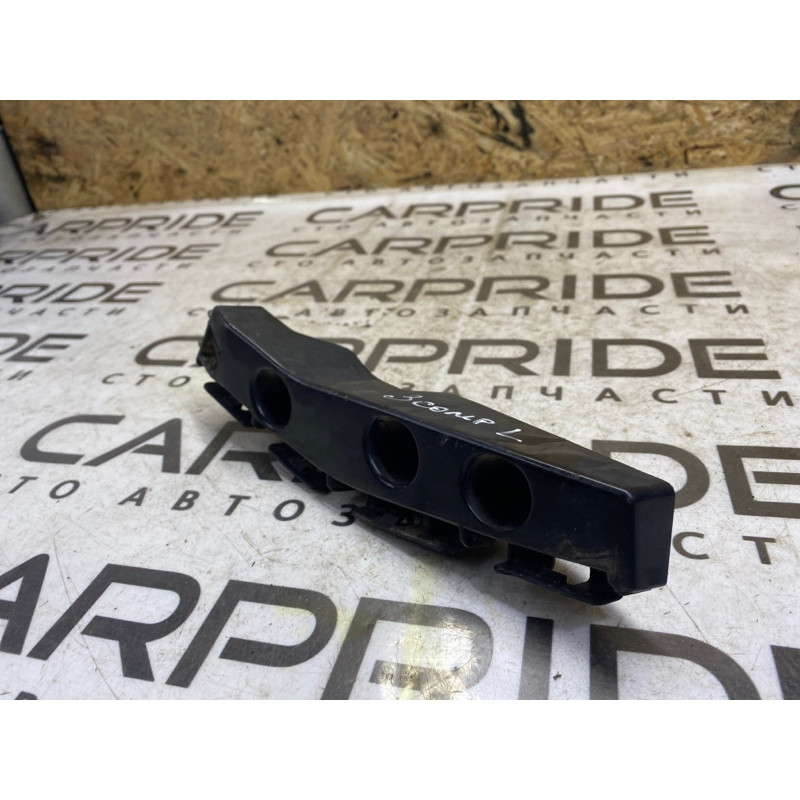 Кріплення бампера (кузов і елементи) Jeep Compass MK49 2011 2.4 05182597ab