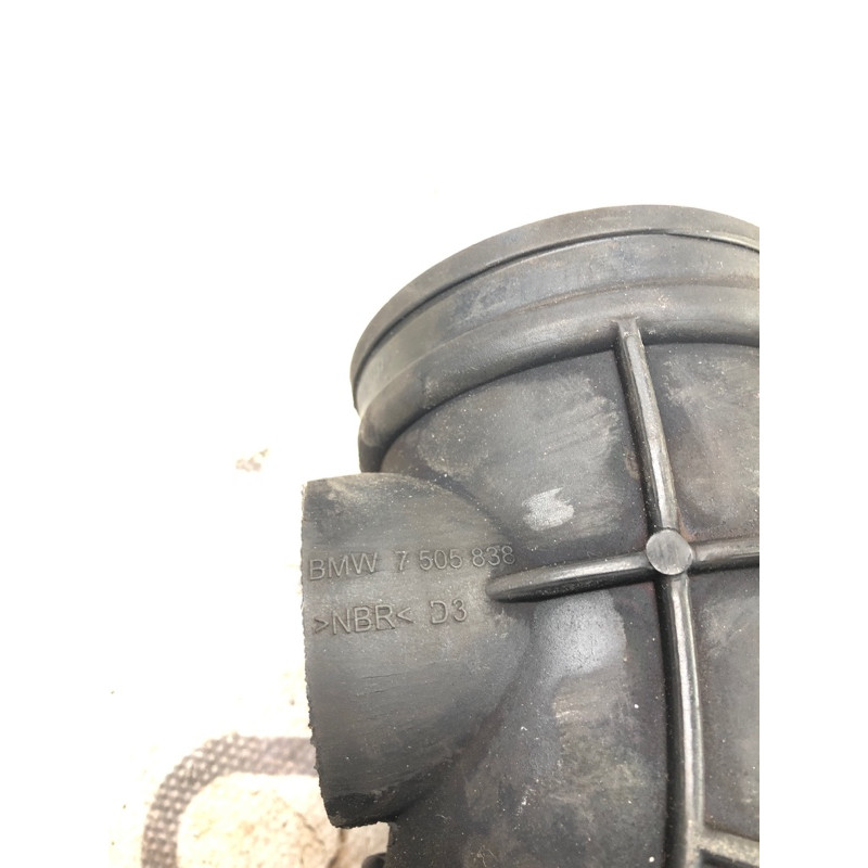 Патрубок воздушного фильтра (впускная система) Bmw 5-series E39 13547505838