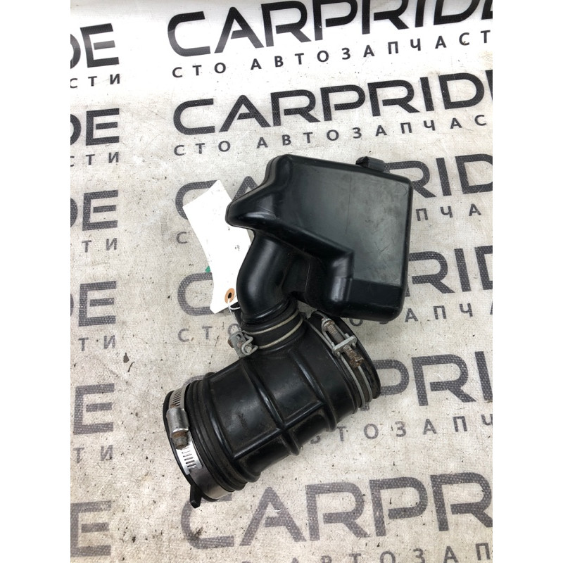 Патрубок воздушного фильтра (впускная система) Nissan Quest V42 2007 cc001