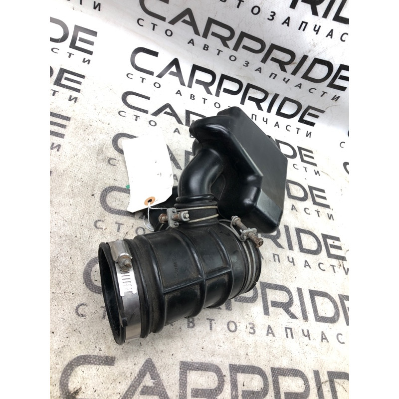 Патрубок воздушного фильтра (впускная система) Nissan Quest V42 2007 cc001