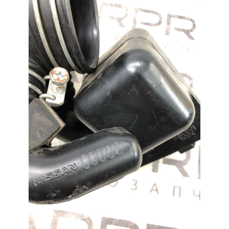 Патрубок воздушного фильтра (впускная система) Nissan Quest V42 2007 cc001