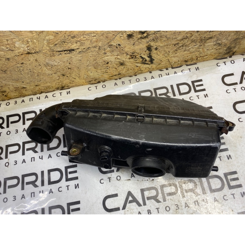 Корпус воздушного фильтра (впускная система) Subaru Legacy BM 2000 16520AA032