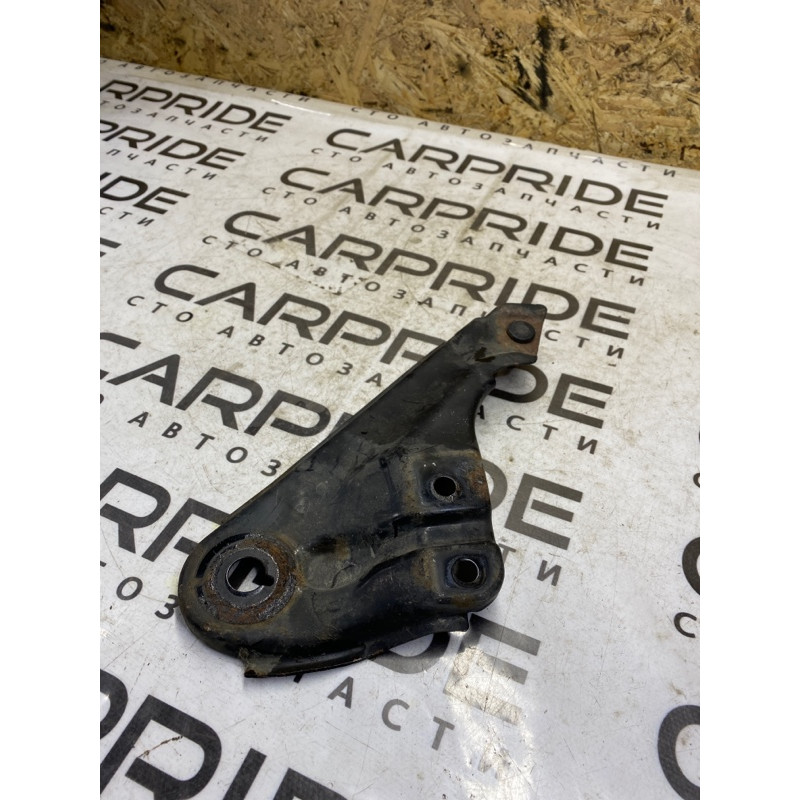 Кронштейн подрамника (подвеска) FORD ESCAPE MK3 2014 1.6 CV6Z16061A