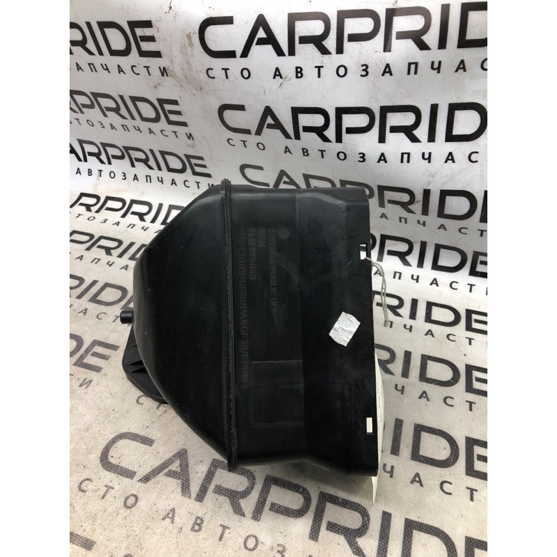 Повітрозабірник (подача палива) Audi Q7 4L 7l0819049