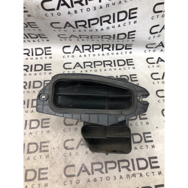 Воздухозаборник (впускная система) Dodge Durango WD 2015 5.7 HEMi 68110221AB