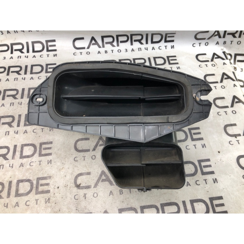 Воздухозаборник (впускная система) Dodge Durango WD 2015 5.7 HEMi 68110221AB