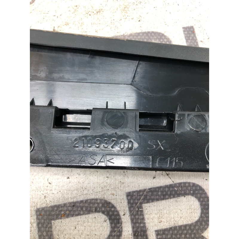 Накладка двери боковая (кузов и элементы) Jeep Renegade BU 2020 2.4 68247300AA