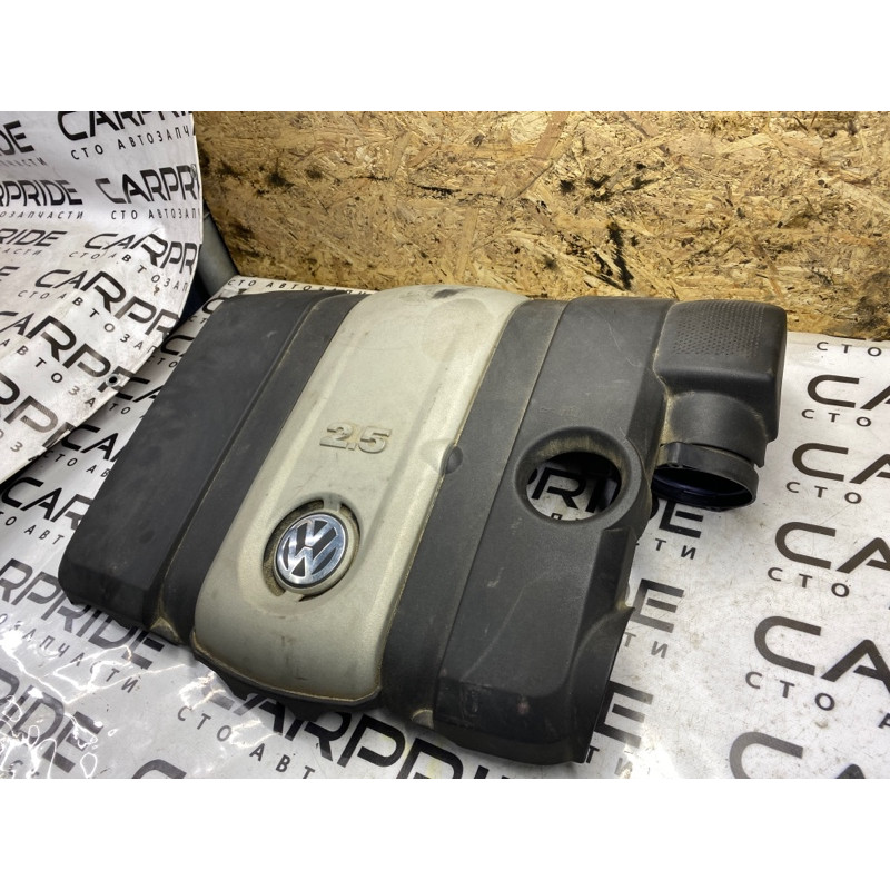 Корпус воздушного фильтра (впускная система) Volkswagen Golf 1K 2.5 07K129607E