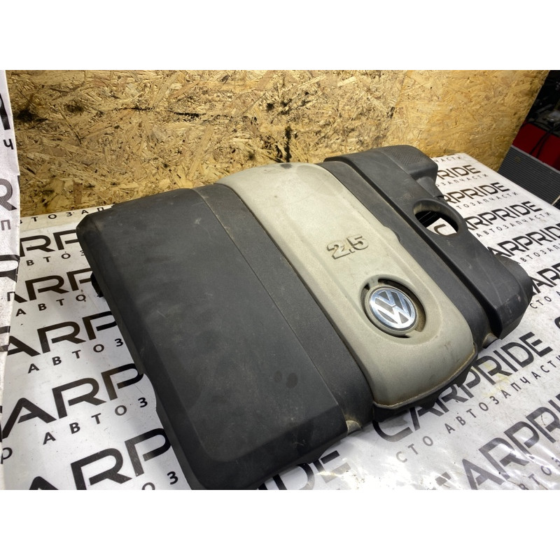 Корпус воздушного фильтра (впускная система) Volkswagen Golf 1K 2.5 07K129607E