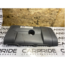 Декоративная крышка двигателя