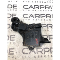 Кронштейн блока запобіжників