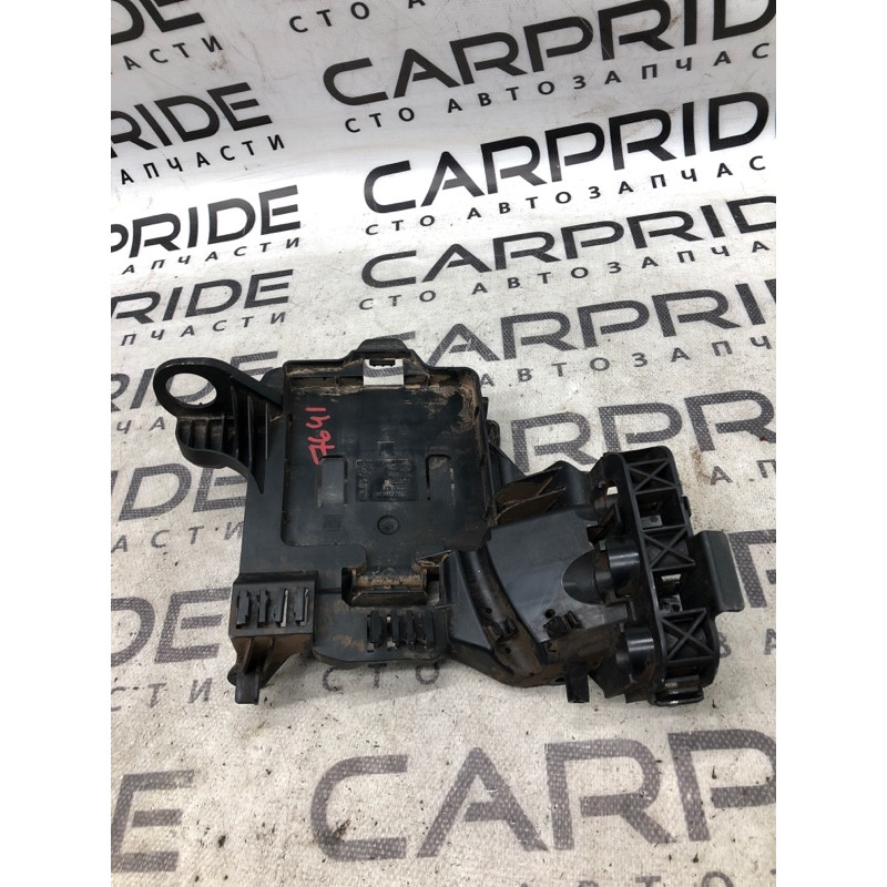 Кронштейн блока запобіжників (кузов і елементи) BMW 3-series F30 2014 N20B20 12907604347