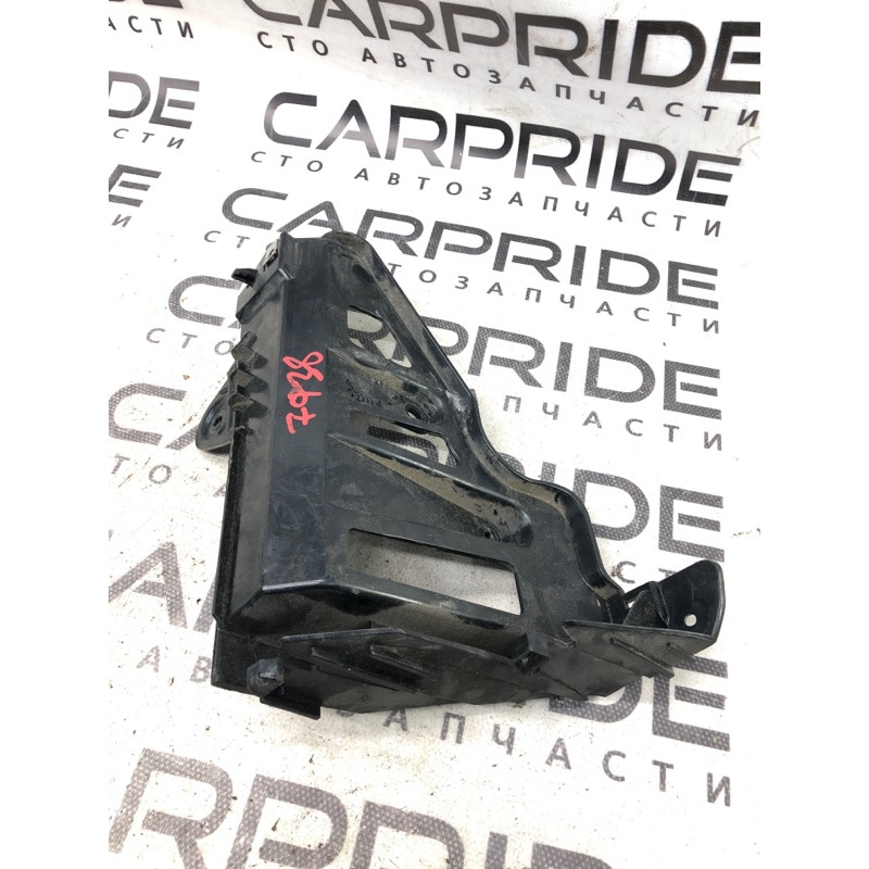 Крепление бампера (кузов и элементы) Jeep Cherokee Trailhawk 2014 2.4 68138417ac