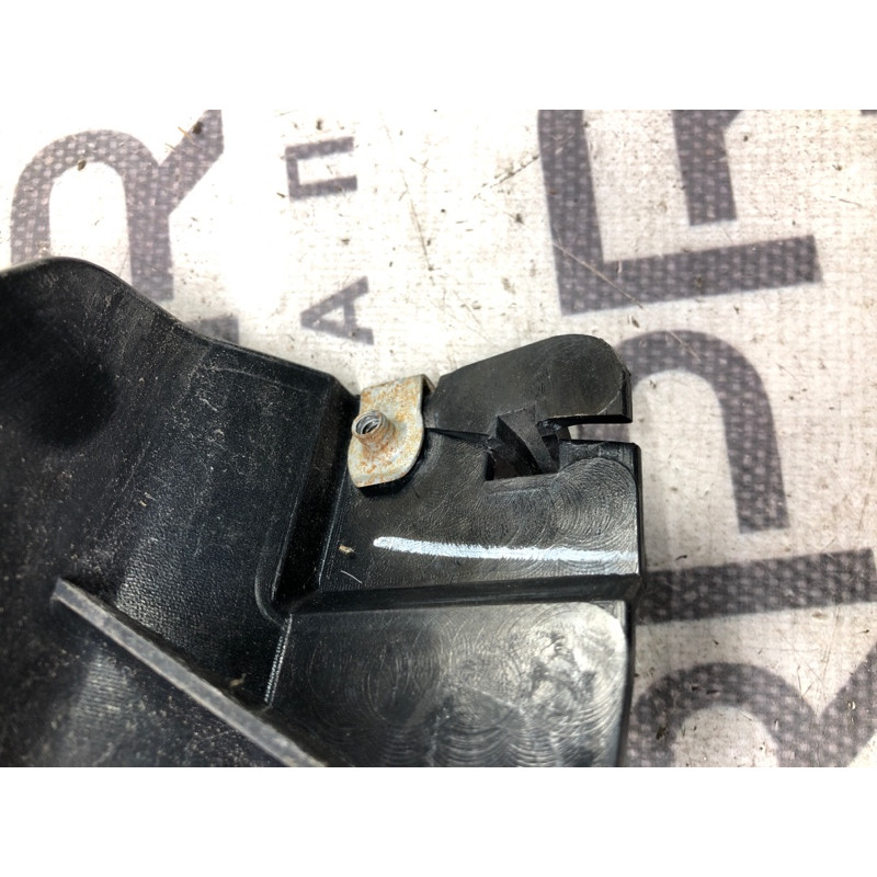 Крепление бампера (кузов и элементы) Jeep Cherokee Trailhawk 2014 2.4 68138417ac