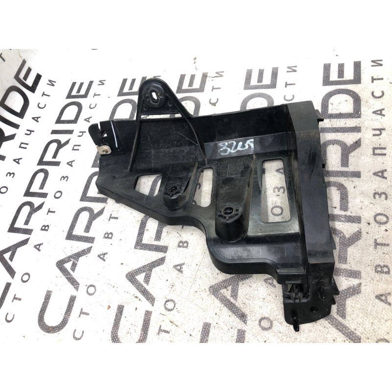 Крепление бампера (кузов и элементы) Jeep Cherokee Trailhawk 2014 2.4 68138417ac