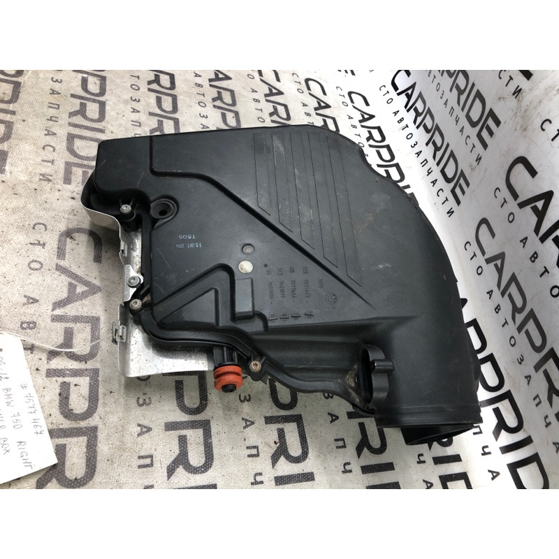 Корпус воздушного фильтра (впускная система) Bmw 7-series F01 13717577467