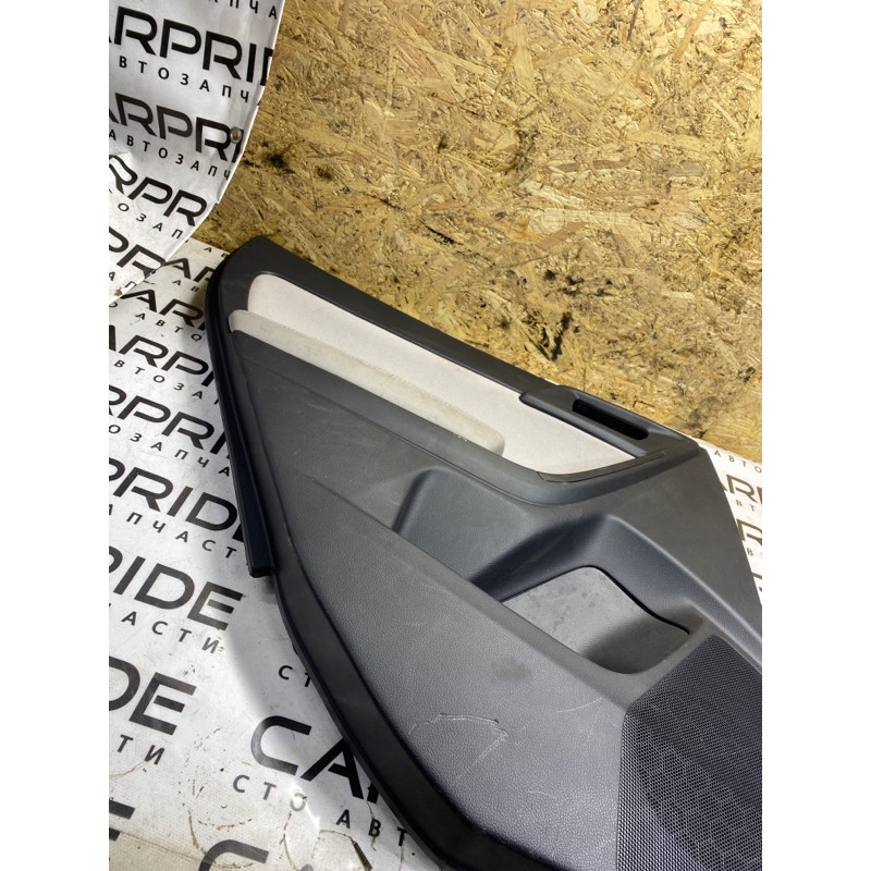 Дверная карта (салон) Subaru Forester SJ 2016 2.5 94223sg010