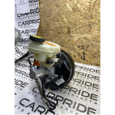 Вакуумный усилитель тормозов в сборе