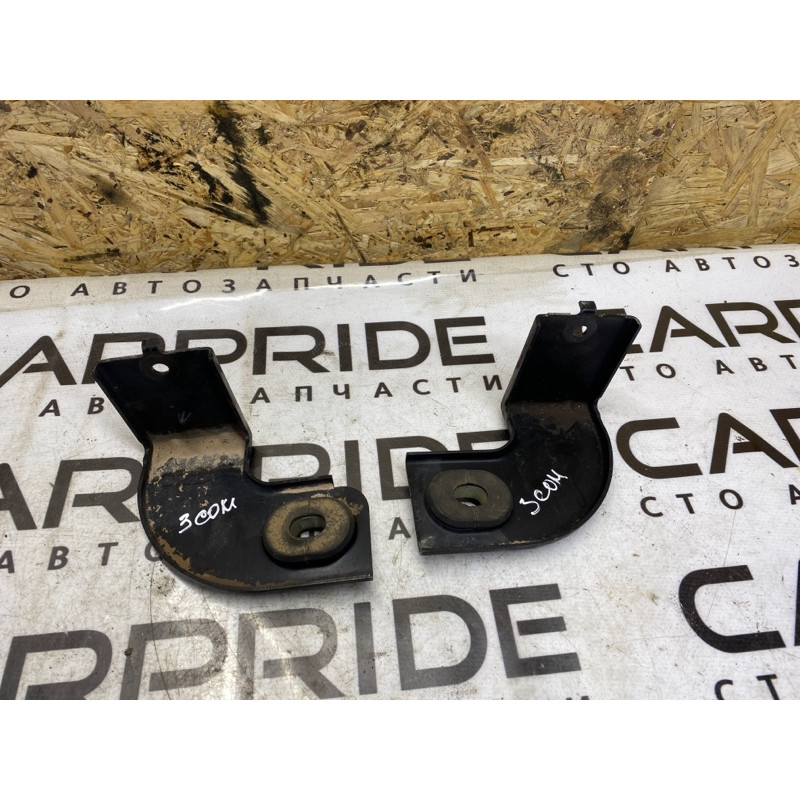 Крепление радиатора (кузов и элементы) Jeep Compass MK49 2011 2.4 05115966AA