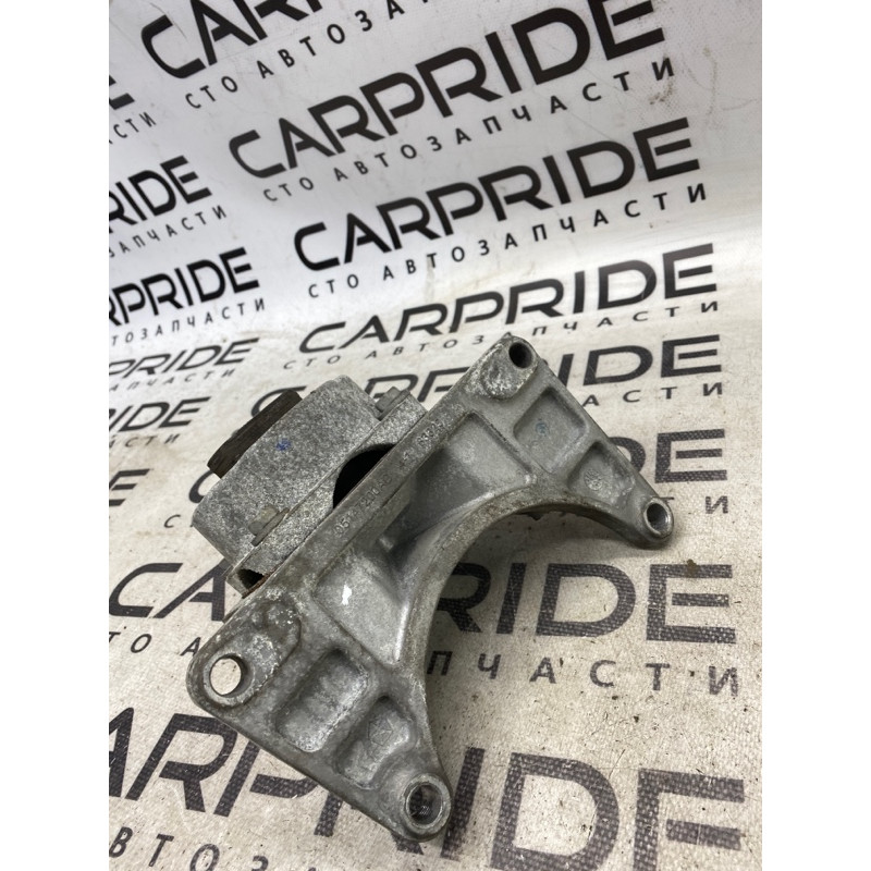 Подушка КПП (трансмиссия) Dodge Challenger LD 05147200ad