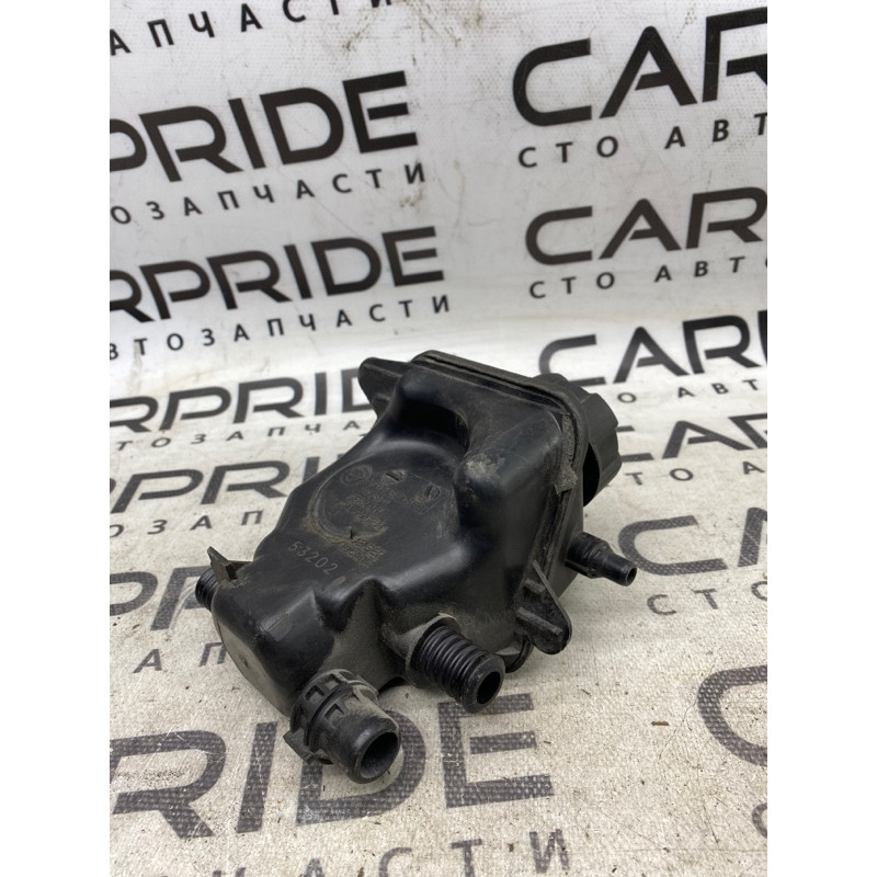 Бачок расширительный (система охлаждения) Bmw 5-series F10 17137647281
