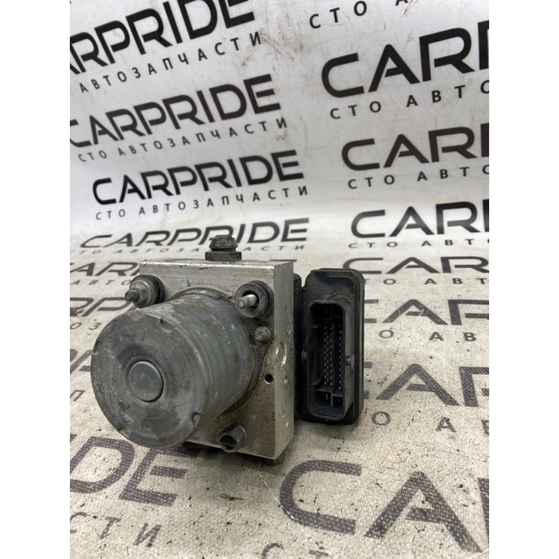 Блок abs (тормозная система) Jeep Cherokee KL P04779899AG