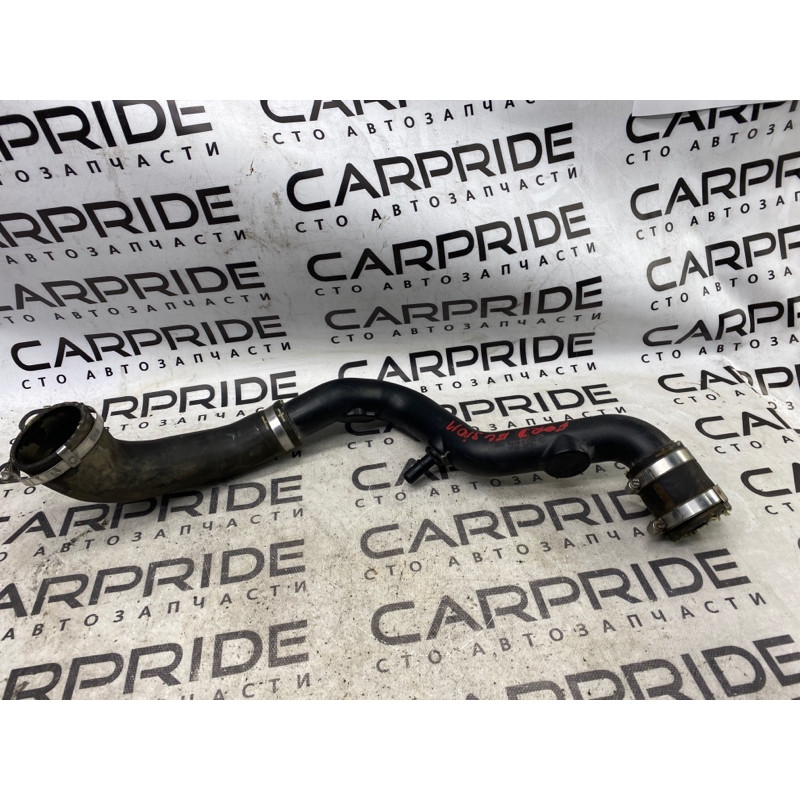 Патрубок интеркулера (двигатель и элементы) Ford Fusion MK5 ds736k683ae