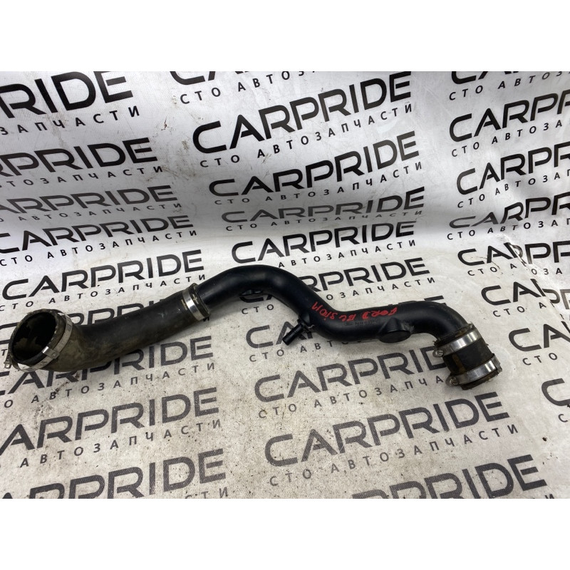 Патрубок интеркулера (двигатель и элементы) Ford Fusion MK5 ds736k683ae