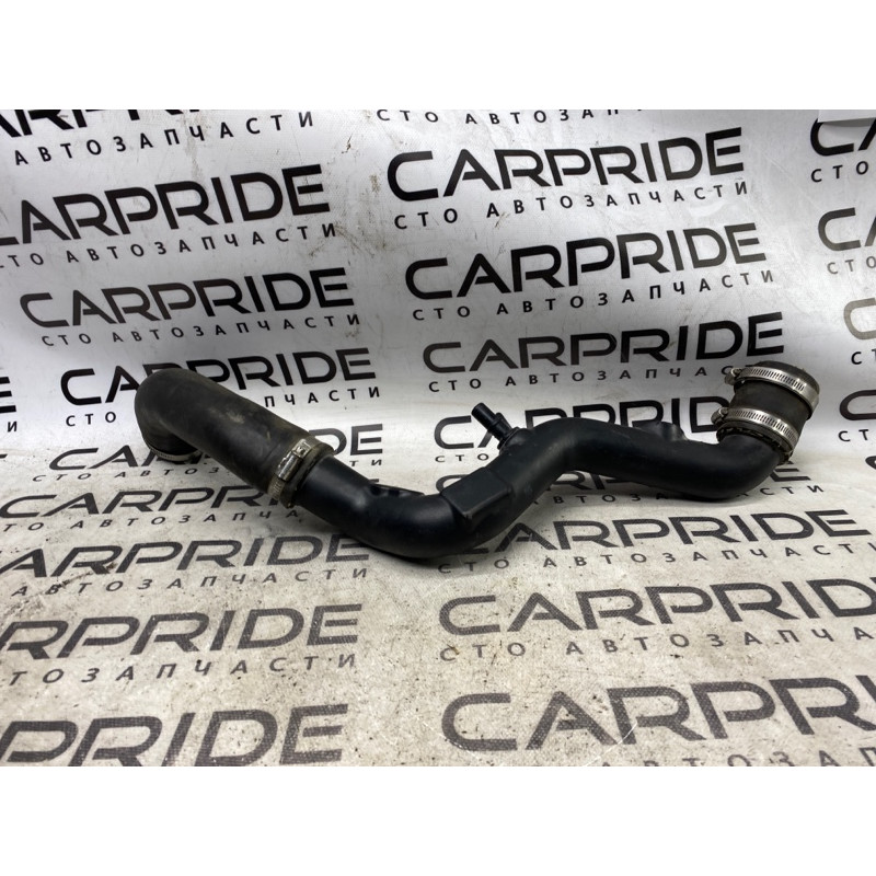 Патрубок интеркулера (двигатель и элементы) Ford Fusion MK5 ds736k683ae